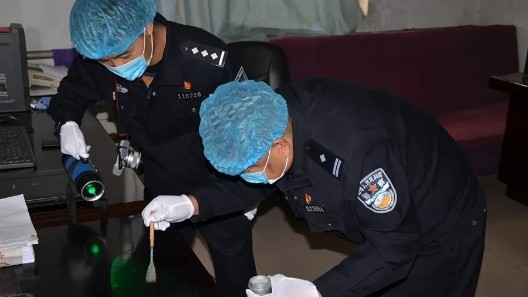 刑偵裝備，案件告破的強有力工具 -刑偵光源知道多少